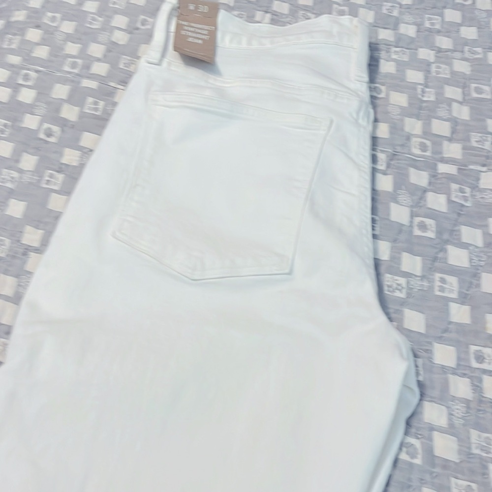 NWT vintage straight jeans in white